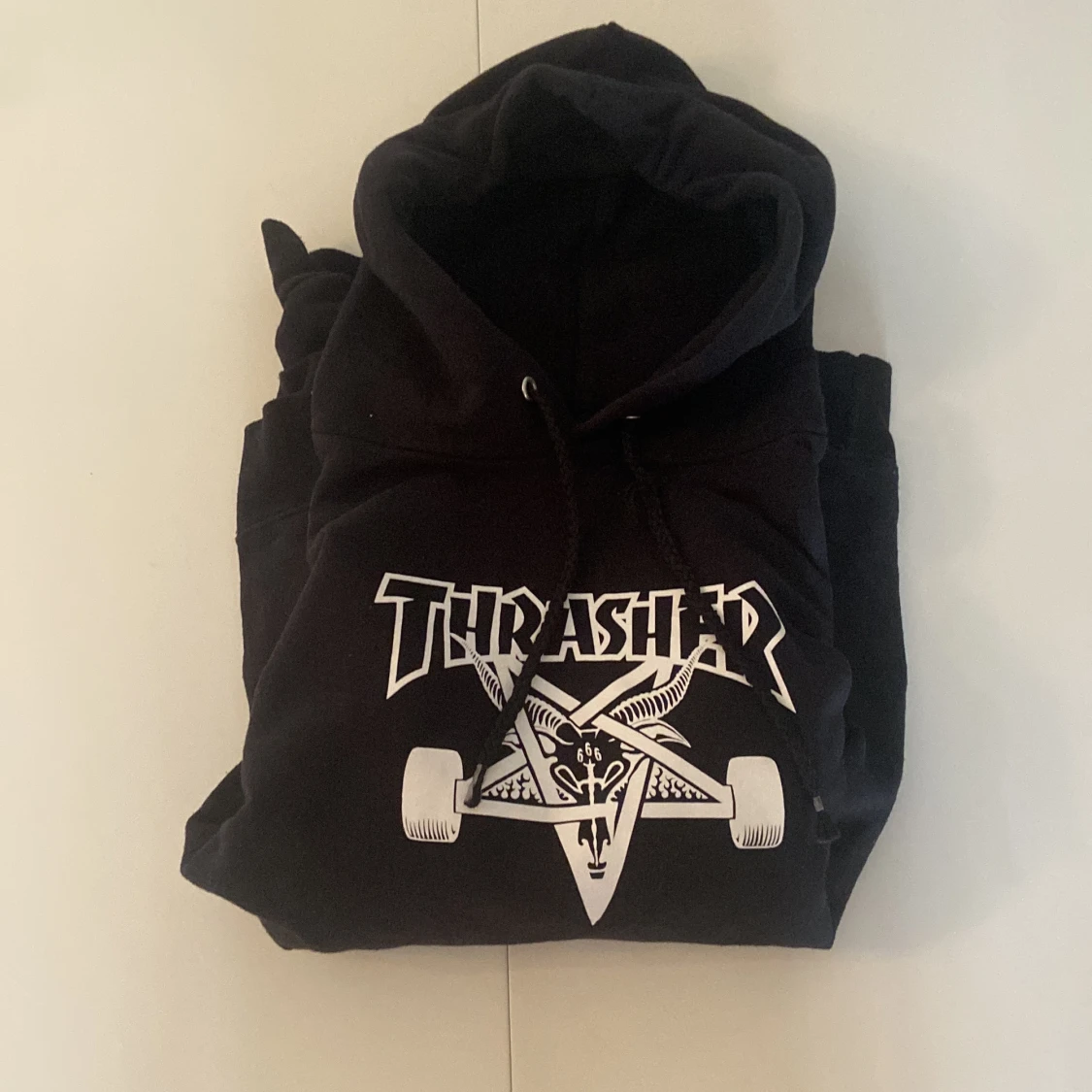 Thrasher hoodie