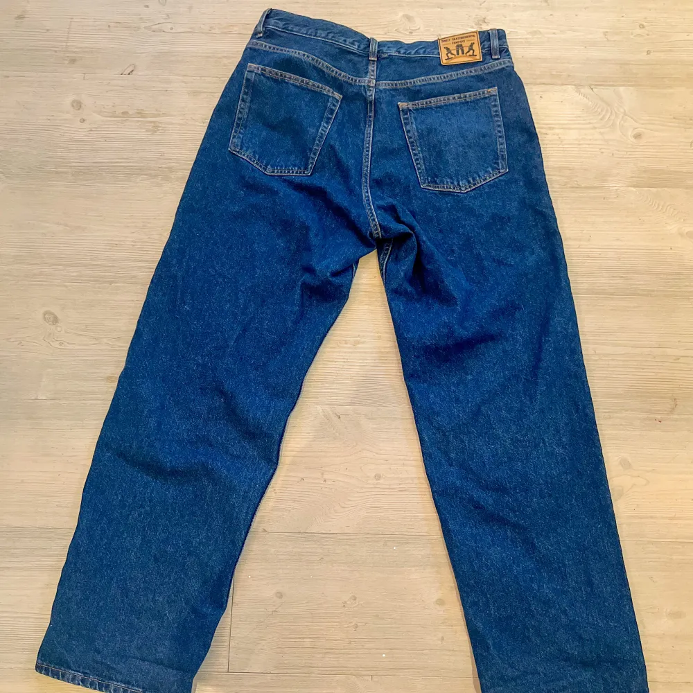 Sweet sktbs jeans. Aldrig använda. Stl Small. Finns i Åre, men kan frakta! 150kr.. Jeans & Byxor.