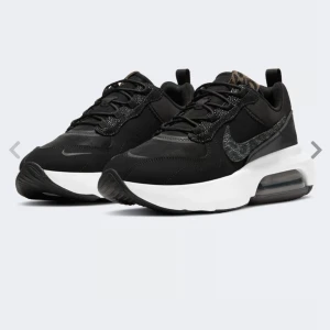 Nike Air Max Verona - Nya oanvända Nike Air Max Verona i läder stl 38.  Nypris 1299kr