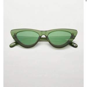 CHIMI solglasögon #006 i färgen Kiwi! 