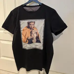 Säljer 3 Limitato t-shirts i väldigt bra skick, bara använd ett fåtal gånger!  Nypris 1200kr styck  Mitt pris 600kr styck