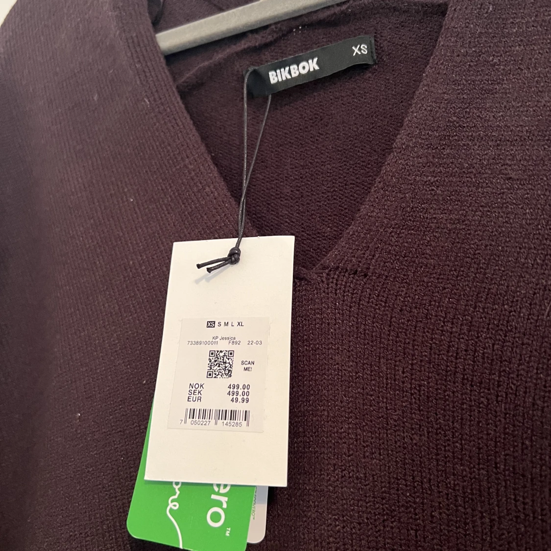 Sweater/stickad tröja - 90