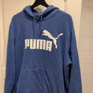 Puma tjocktröja strl XL 150 kr?💫