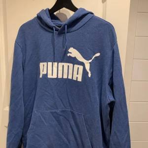 Puma - Puma tjocktröja strl XL 150 kr?💫