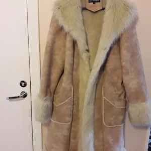 Kappa - Jättefin kappa jätteny! Användes 1 gång. 