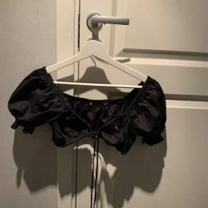 Snygg topp - Oanvänd topp 