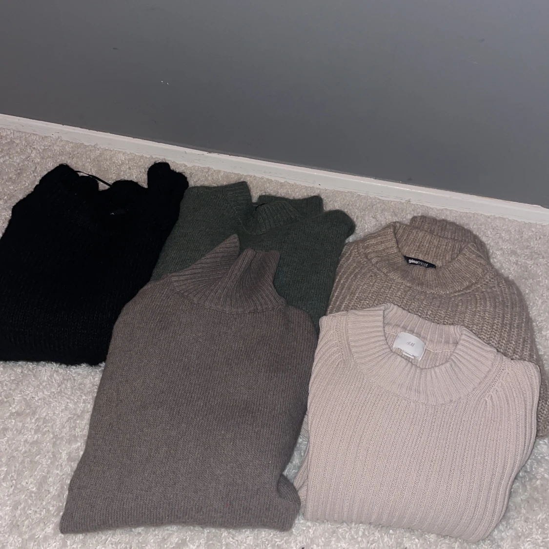 Stickade tröjor 