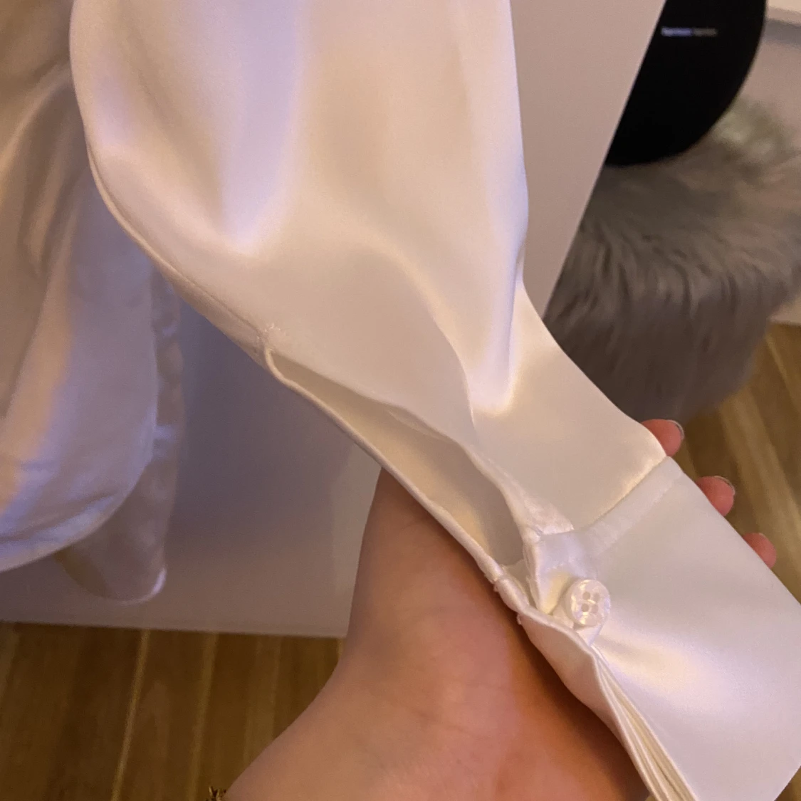 Vit satinklänning - 91