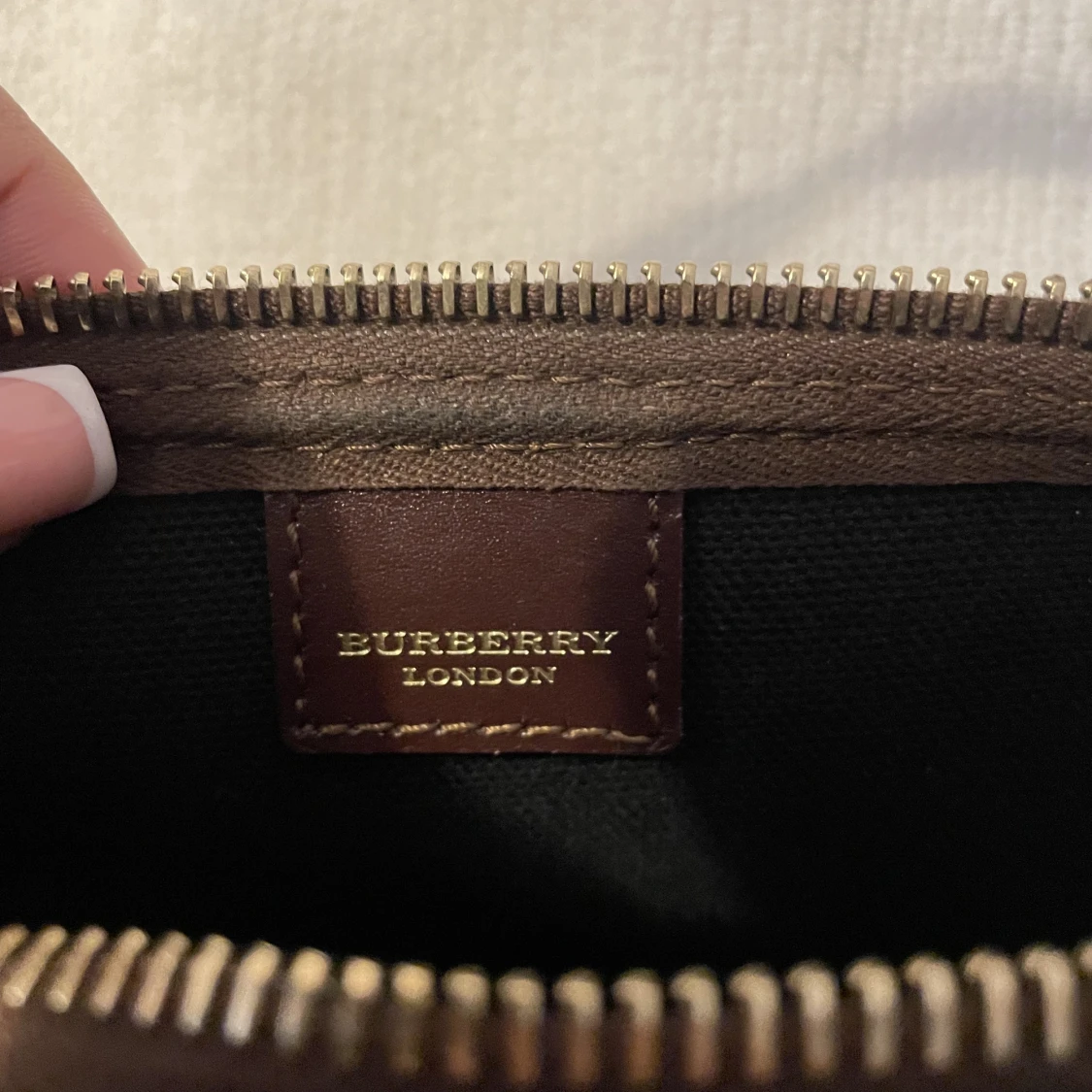 ÄKTA vintage burberry väska - 90