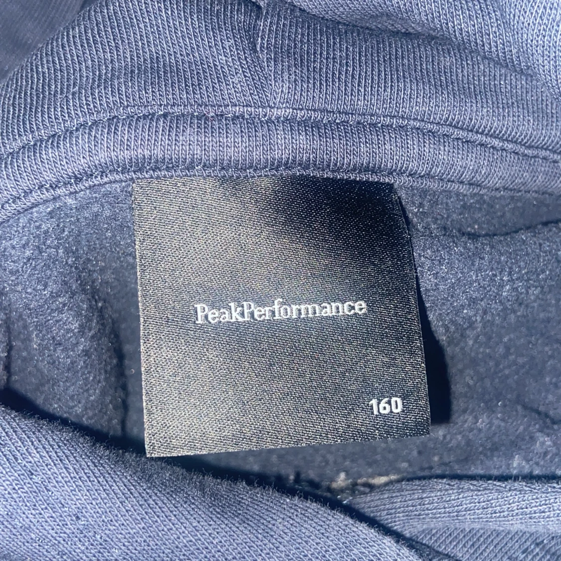 Peak performance hoodie - 90