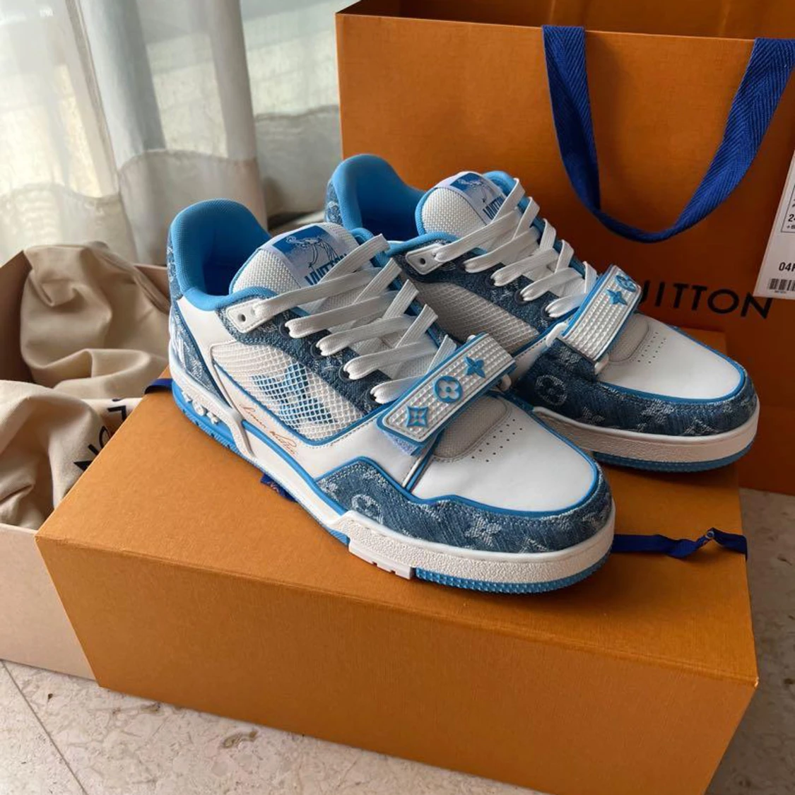 Louis Vuitton trainers 