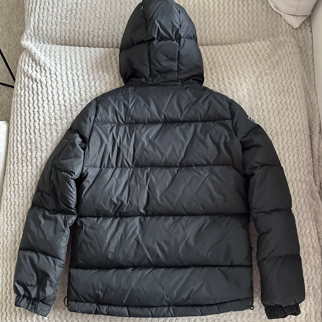 D. Brand dunjacka  - 90