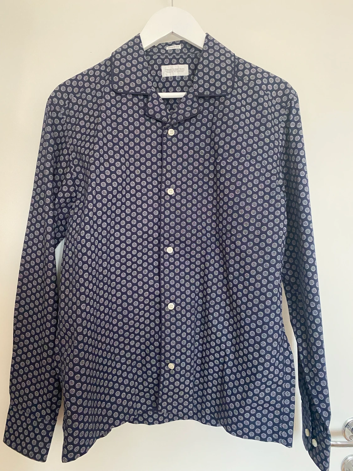 This glory days, skjorta