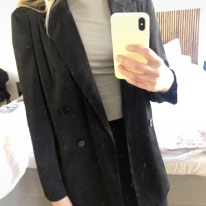 Kavaj - Kavaj med snörning i mycket fint skick!