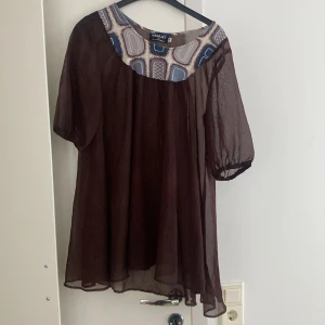 Tunika - Transparant fint skick