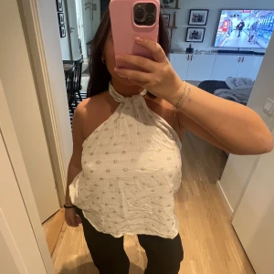 Zara topp - Topp från zara storlek L aldrig använd!