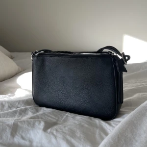 Väska  - Väska som är köpt på Oggi☺️