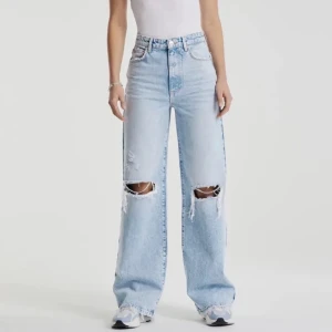 Ginatricot Idun Wide jeans💙 - Fint skick, kommer ej till användning längre🩷