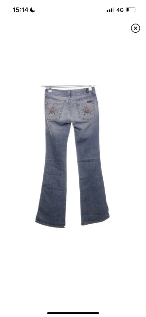 7 for allmankind jeans  - skit snygga men försmå jeans köpta på plick idag 