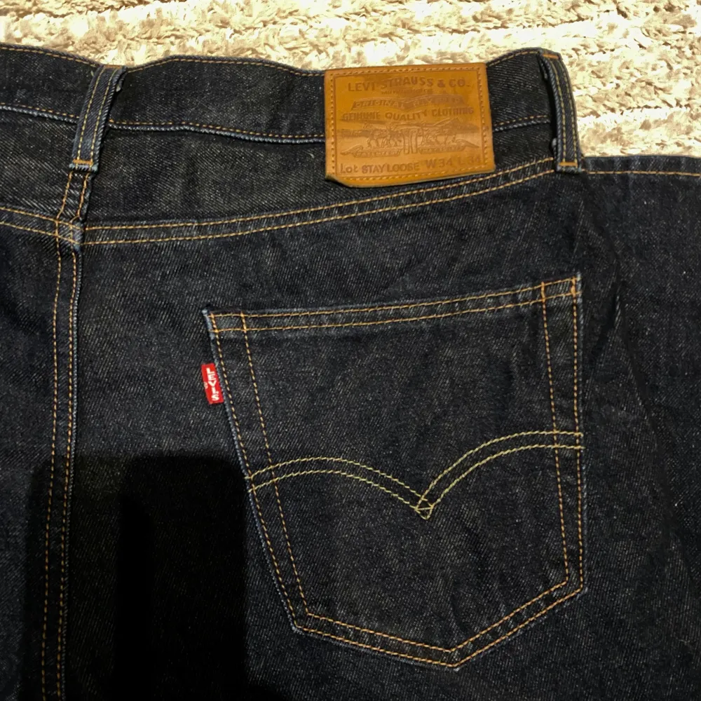 Supercoola Levi’s jeans modell stay loose! W 34 L 34! Jättebra skick!  . Jeans & Byxor.