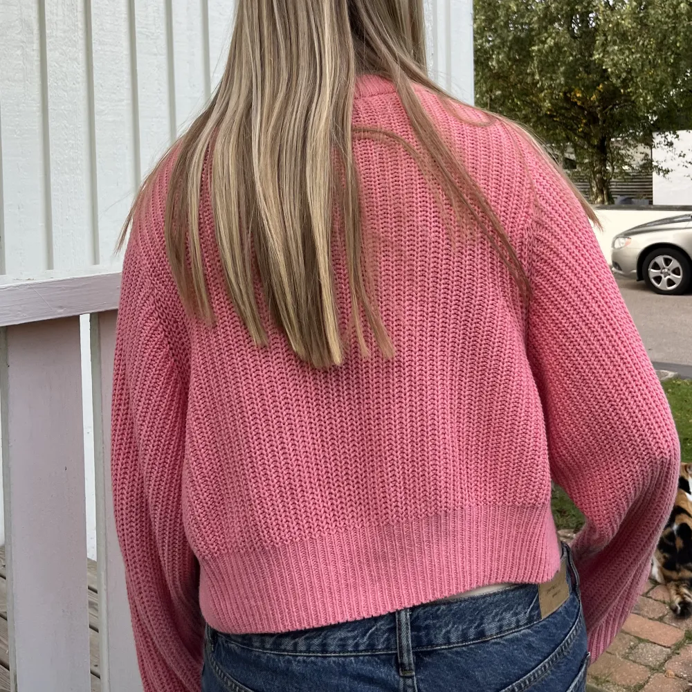 Rosa stickad tröja från Gina Tricot  💖💖💖. Stickat.