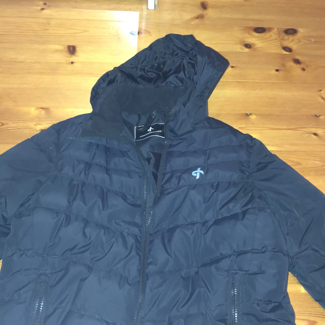 Svart vinterjacka från cross 