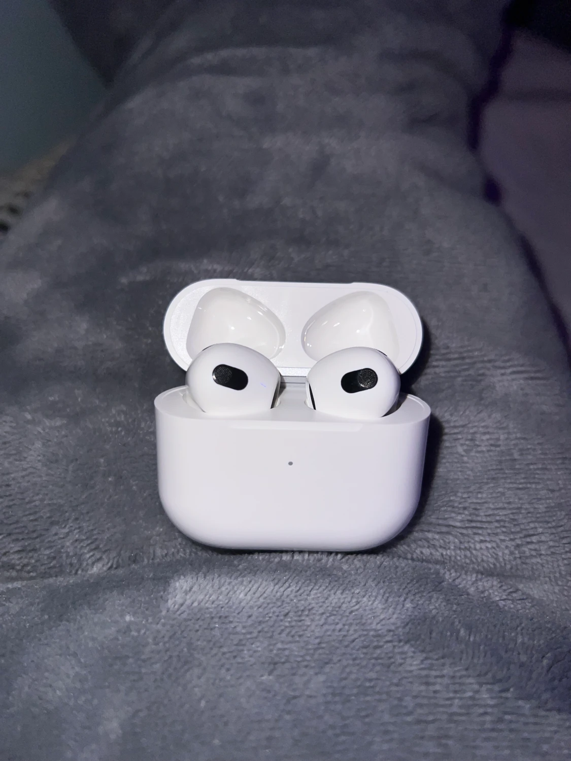 Air pods 3rd generation  - 90