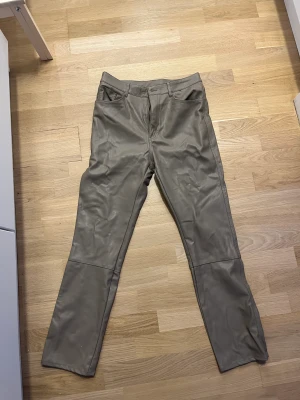 Fake skinnbyxa beige - Fake skinnbyxa beige 