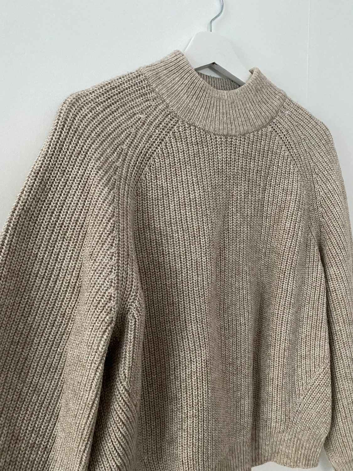 H&M stickad tröja - 90