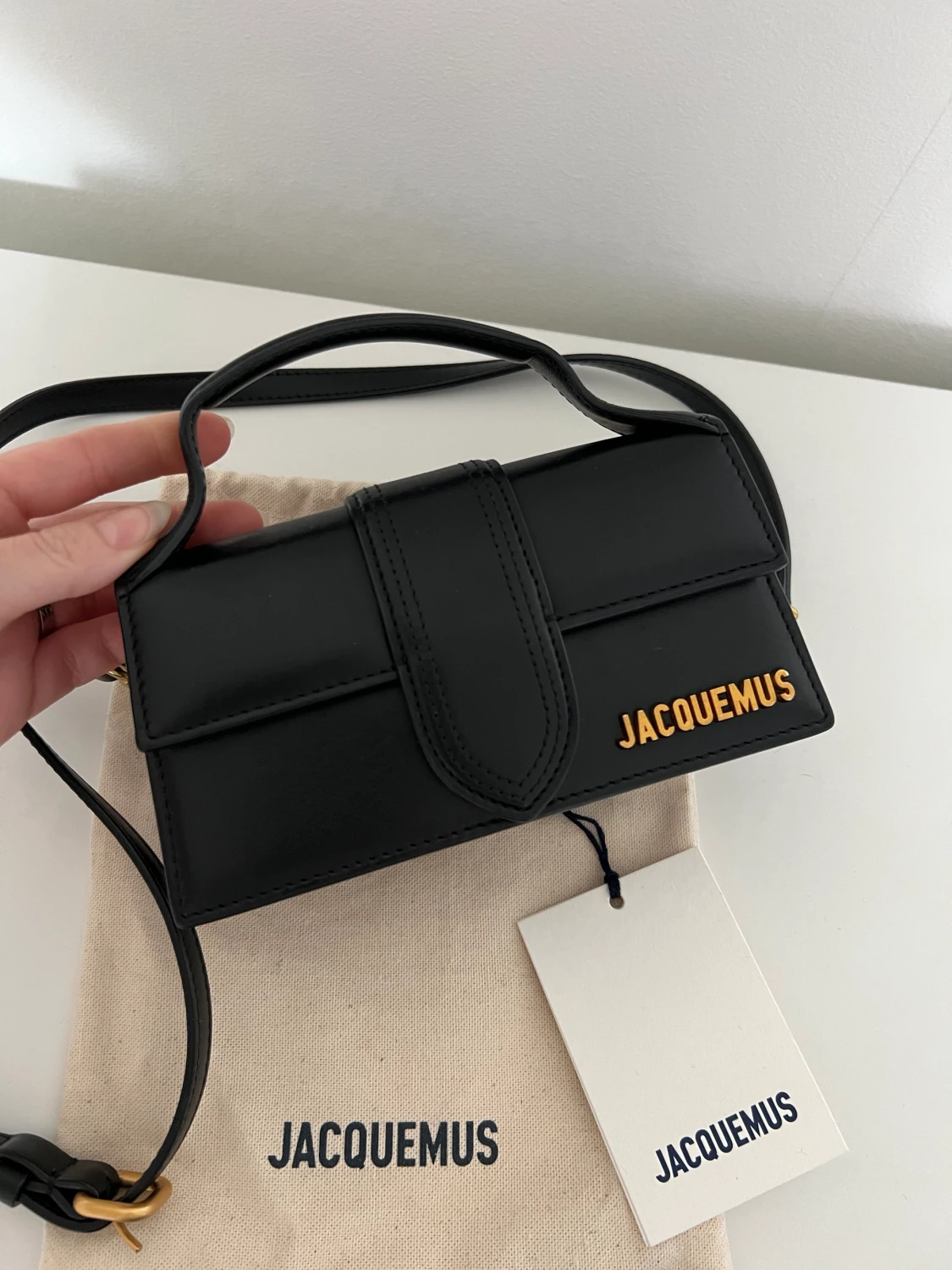 Jacquemus Le Bambino väska 