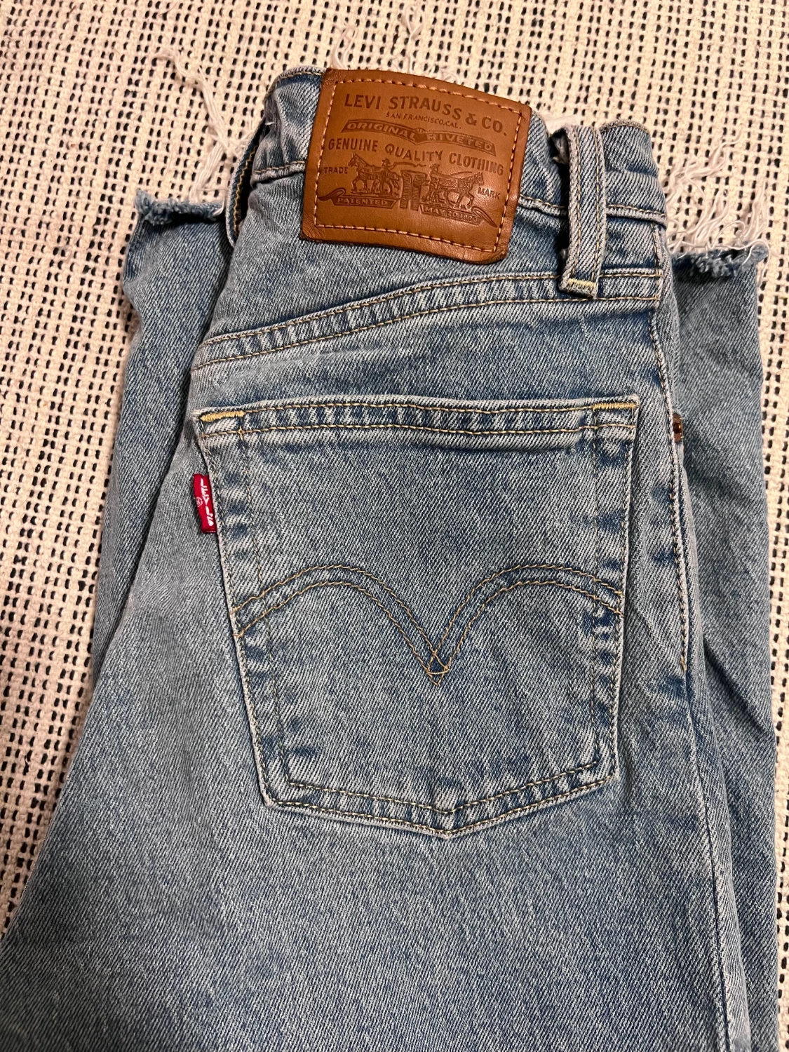 Levis jeans