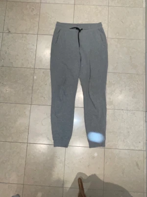 Mjukisbyxor - Bra skick hör av er för fler bilder eller om ni har några frågor 