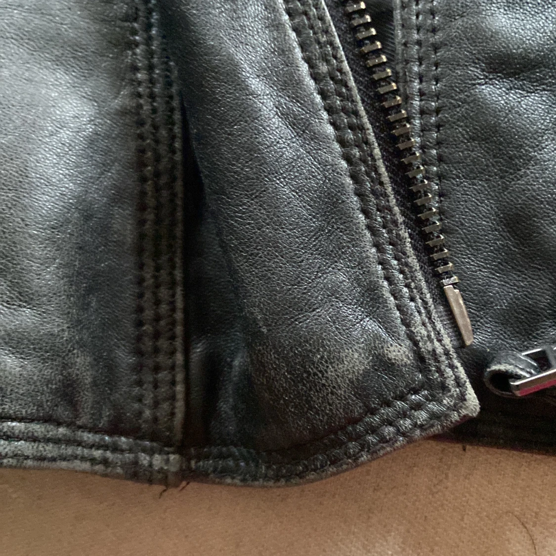 Zara skinnjacka äkta lammskinn svart passar 36 - 91