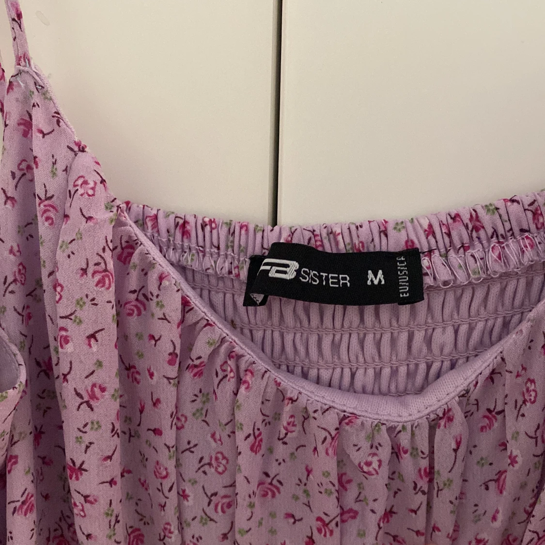 Lila sommarklänning  - 91