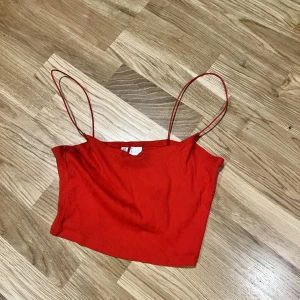 Linne - Jätte fint linne från H&M i Tyskland. bara testad.