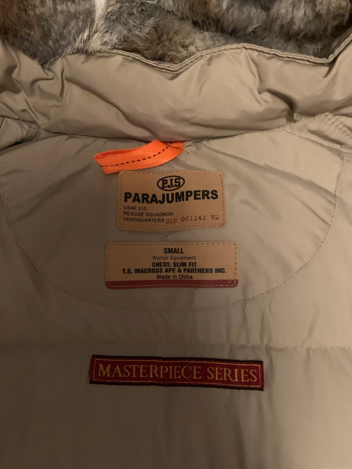 Beige Parajumper jacka - 90