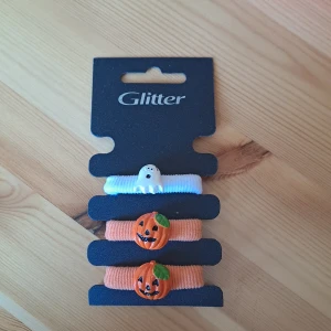 Hårsnoddar  - För mer info skicka pm. Köparen står för frakten. Ansvarar inte för paketet under frakt. Kan eventuellt skicka med brev, skriv innan isåfall. 😊