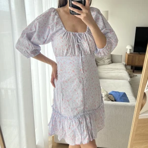 Klänning  - Från Love lolita 