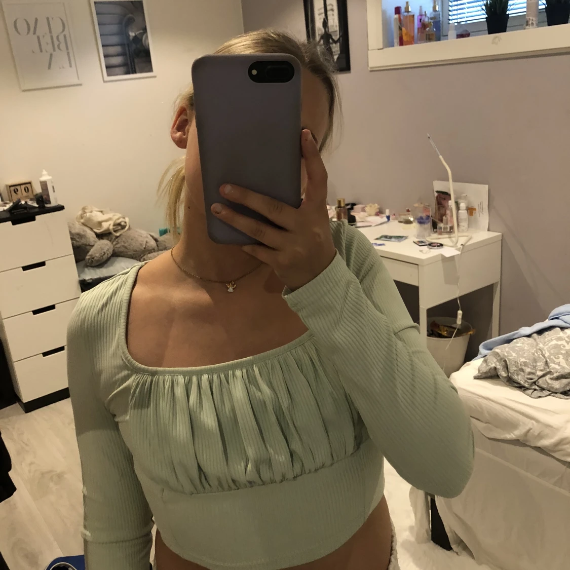 Grön urringad tröja 💚