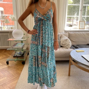 Sååå drömmig klänning! - Långklänning i fint skick👏🏻🥰 Modell 167