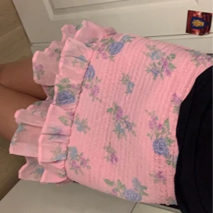 Bikbok kjol - Helt oandvänd kjol