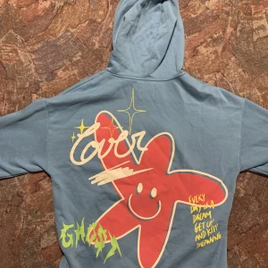 Berskha hoodie - En berskha hoodie i väldigt bra skick.