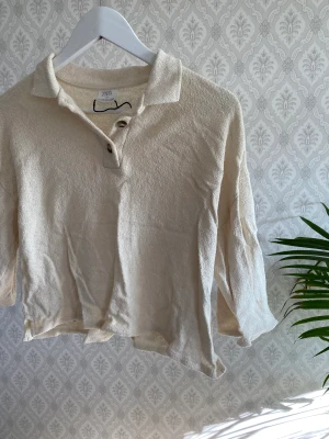 Blus/skjorta - Hör av dig om du vill ha fler bilder eller frågor🦋