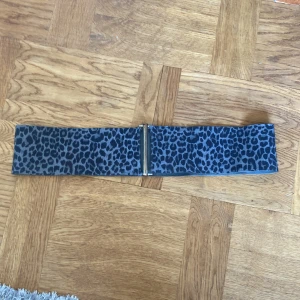 Bälte - Skriv för bilder på!