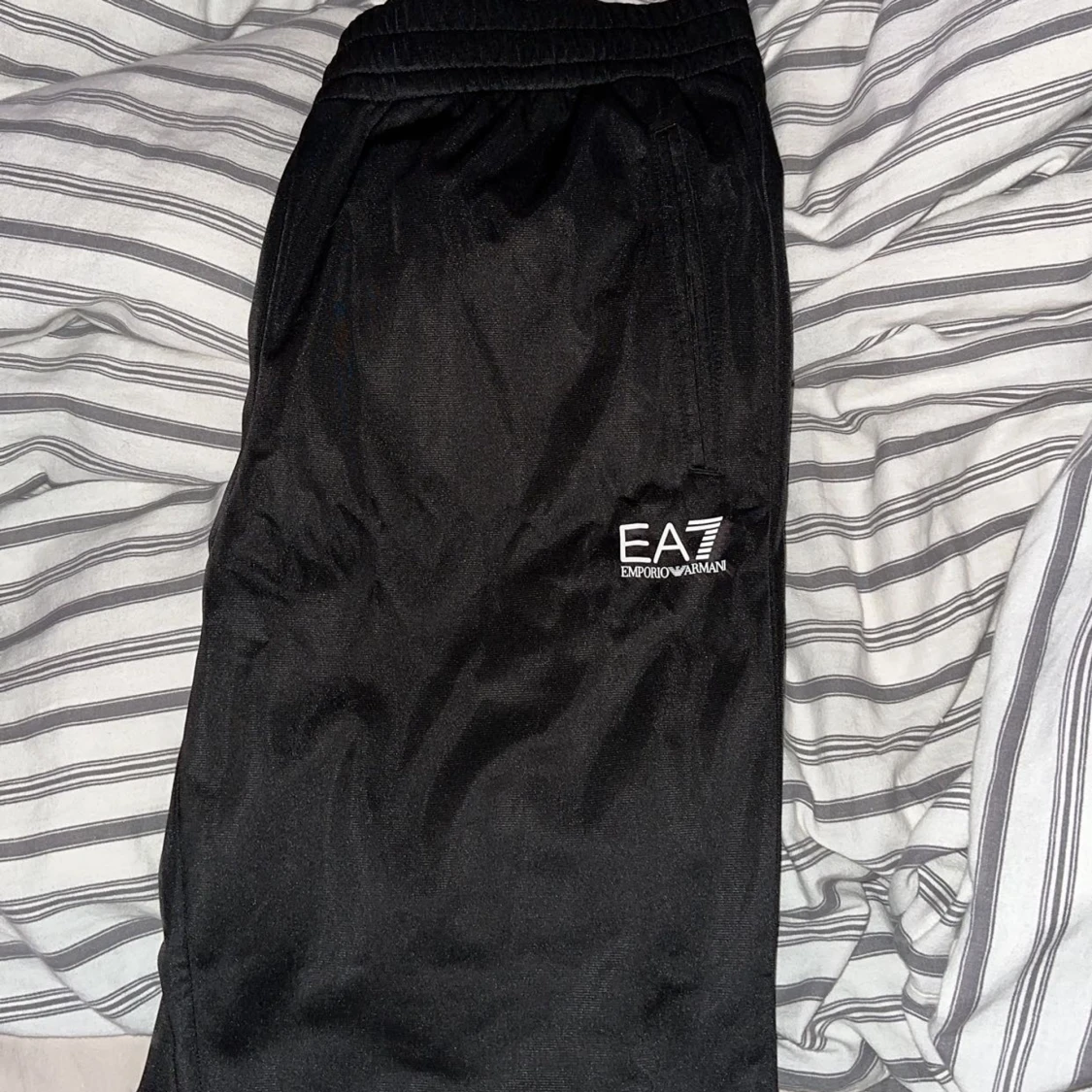 Ea7 mjukisbyxor helt nya 
