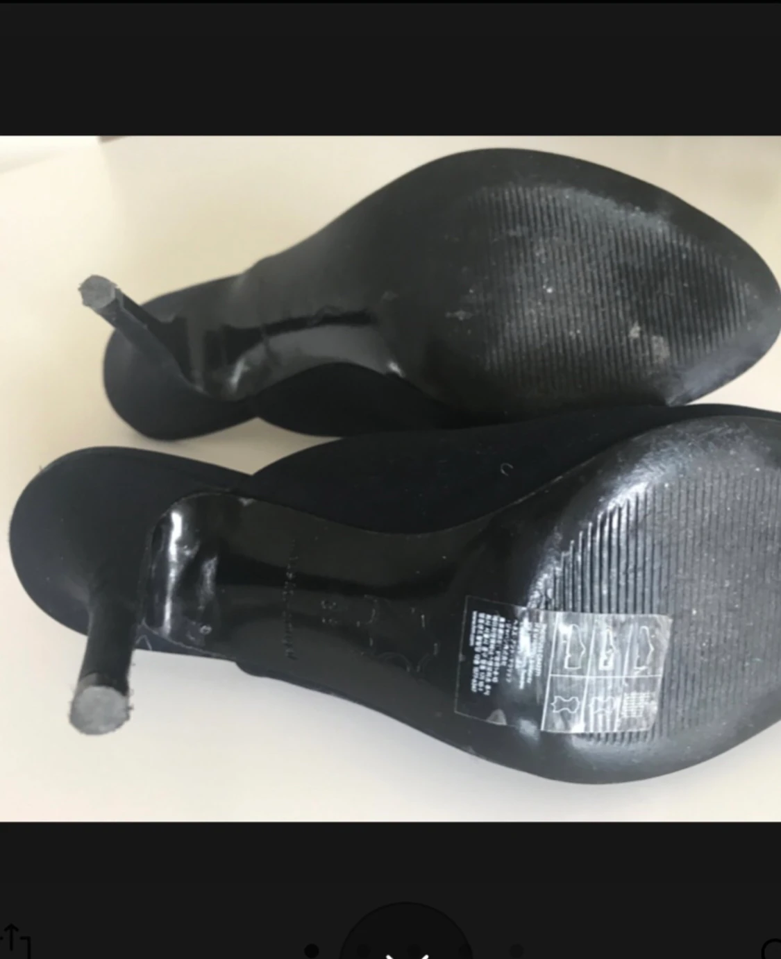 Mörkblå sandaletter skinn Stl 38 Nyskick  - 91