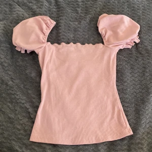 Rosa topp - Rosa topp i bra skick. S