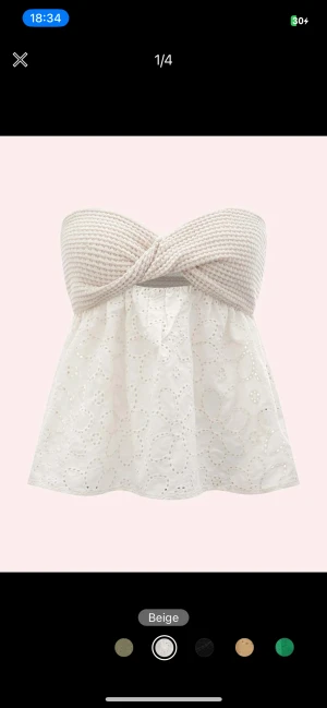 Topp - Säljer denna beigea topp från shein. Aldrig använd då jag inte tyckte de var mik stil! Kom privat vid intresse, fler bilder eller frågar:) nypris 99kr