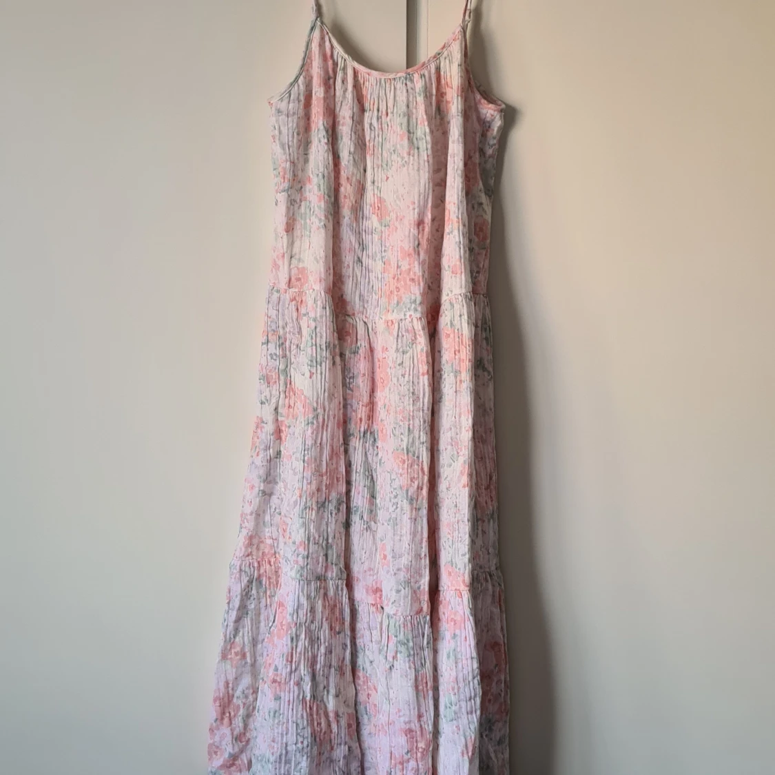 Blommig långklänning från h&m