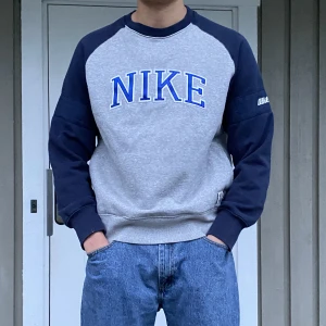 Nike sweatshirt - Jättefin Vintage Nike Sweatshirt. Lägg ett bud🫶🏼 